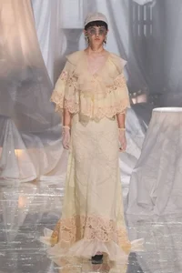 Valentino Spring-Summer Collection: A Bold Vision of Eccentric Luxury - image 9