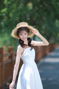 Fish-Lam Showcases Elegance in YiTuYu Art Language Vol.9916 - image 14