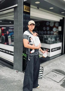The Happy Nest: A Glimpse into Model Le Thu Trang’s Family Life - image 3
