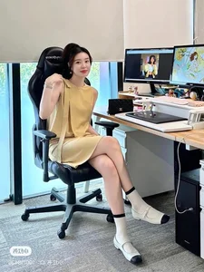 Affordable Office Outfit Guide: A Week of Stylish Workwear on a Budget - image 7