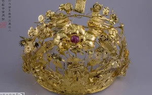 Unlocking the Secrets of Emperor Qianlong Through Priceless Ancient Tomb Discoveries - image 1