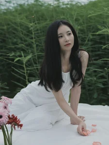 Exploring Contemporary Visuals with Xiao Zhao in Art Language Vol.4871 - image 4
