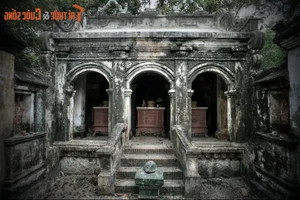Ancient Tomb of Thu Dau Mot's Wealthiest Historical Tycoon - image 1
