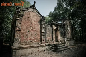 Ancient Tomb of Thu Dau Mot's Wealthiest Historical Tycoon - image 8
