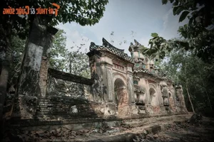Ancient Tomb of Thu Dau Mot's Wealthiest Historical Tycoon - image 0