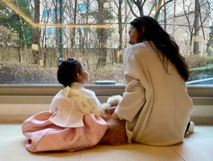 Choi Ji Woo Shares Heartwarming Travel Moments with Her Daughter: A Glimpse into the Winter Sonata Star’s Scenic Family Vacation - image 5