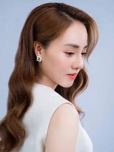 Inside the Stunning Beauty Transformation of Ngoc Ha: Post-Rhinoplasty Elegance - image 0