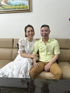 Inside the Stunning Beauty Transformation of Ngoc Ha: Post-Rhinoplasty Elegance - image 4