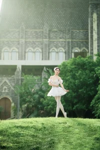 YiTuYu Art Language Vol.9920: Stunning Fine Art Portraits of Xin Yu - image 9