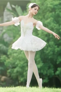 YiTuYu Art Language Vol.9920: Stunning Fine Art Portraits of Xin Yu - image 5