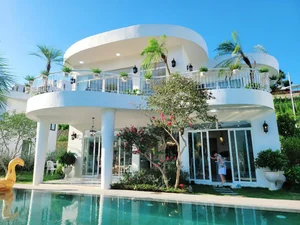 Inside the Luxury Villas of Actors Manh Truong and Viet Anh - image 17