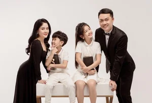 Quang Binh Young Prodigy: 11-Year-Old Stands 1.67m Tall Without Drinking Milk - image 5