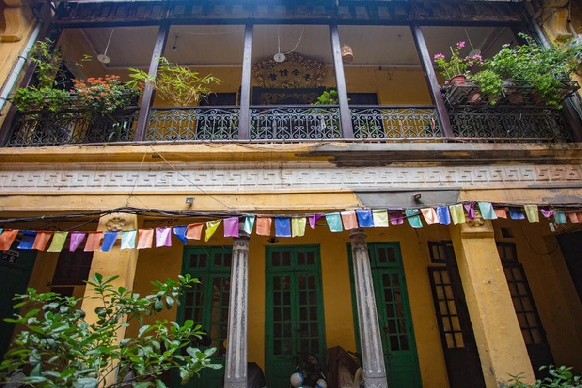 The Magnificent Precious Wood Villa: A Glimpse into Ancient Hanoi’s Wealthy Heritage
