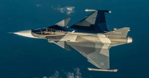 The Challenges Facing the F-16 Fighting Falcon in the Colombian Defense Market - image 8