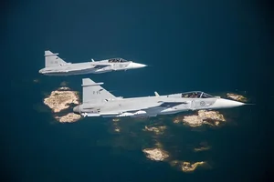 The Challenges Facing the F-16 Fighting Falcon in the Colombian Defense Market - image 11