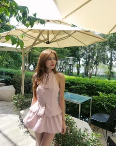 Lê Khánh Chi Shines on the Pickleball Court: A U40 Beauty Icon - image 0