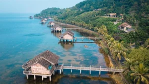 Experience Imperial Luxury: The Best 5-Star Resorts in Hue, Vietnam - image 7