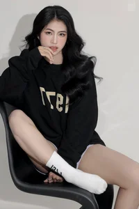 From Football Pitch to Glamour: Thanh Nha Transforms into the Ultimate 'Miss Ha Tay' with Sexy Style - image 4