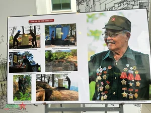 Commemorating History: The 70th Anniversary Photo Exhibition of the Dien Bien Phu Victory - image 0