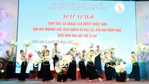 Experience the Magic of the 2026 Ban Flower Festival: A Cultural Journey Through Northwest Vietnam's Landscapes - image 5