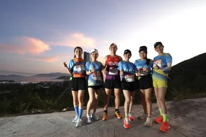 Miss Universe Vietnam H'Hen Niê Inspires at the VnExpress Marathon Nha Trang 10km Race - image 5
