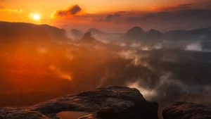 Ultimate Collection of 99+ Beautiful and Romantic Sunrise Photos - image 91