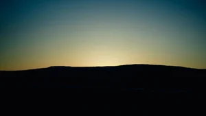 Ultimate Collection of 99+ Beautiful and Romantic Sunrise Photos - image 49