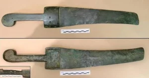 Ancient Secrets Unveiled: Surprising Discoveries About Mysterious Bronze Age Swords - image 4