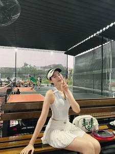 Miss Vietnam Do Ha Shows Off Stunning Sporty Style on the Pickleball Court - image 4