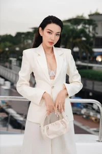 Inside the Luxury Lifestyle and Assets of Beauty Queen Thùy Tiên - image 9