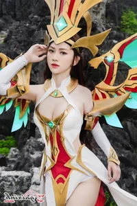 40+ Stunning Arena of Valor Cosplay Outfits from Top Creators - image 22
