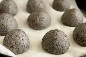 High-Calcium Superfood Breakfast: Easy, Soft, and Delicious Sesame Seed Pancakes - image 2