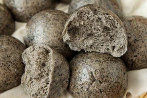 High-Calcium Superfood Breakfast: Easy, Soft, and Delicious Sesame Seed Pancakes - image 6