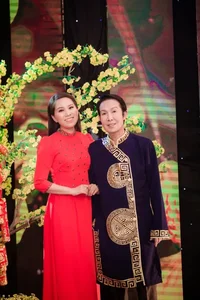 Hong Phuong and Thanh Thanh Tam Conflict Over Vu Linh Grave Maintenance - image 3
