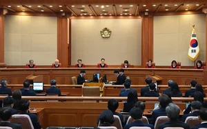 South Korean President Yoon Suk-yeol Impeached Amid Political Crisis - image 7