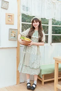 YiTuYu Art Language Vol.6335: Capturing the Grace and Charm of Pao Fu Xiao Fang - image 1