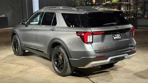 2026 Ford Explorer Tremor Debuts: Unleashing 400 Horsepower Performance - image 4