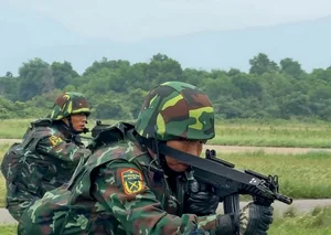 Tactical Excellence: Special Forces Helicopter Landing Drills - image 4