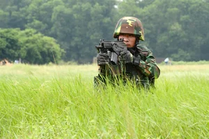 Tactical Excellence: Special Forces Helicopter Landing Drills - image 9