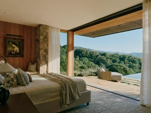 California Hillside Villa: Harmonizing Architecture with Nature Through Spatial Dispersion - image 4