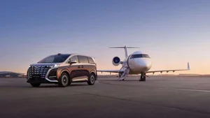 Denza D9 2026: The Future of Luxury MPVs with 9-Minute Ultra-Fast Charging - image 8