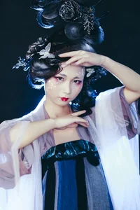 YiTuYu Art Language Vol.9880: Exquisite Visuals of Model Wei Lan - image 11