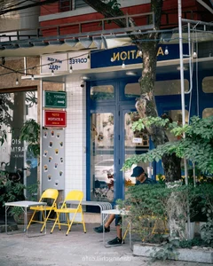 A Station Coffee Da Nang: A Vibrant Hub of Color and Inspiration - image 6