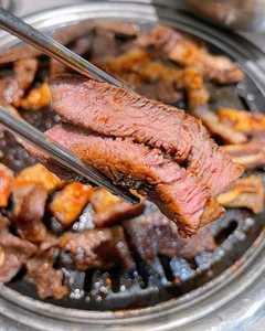 Discover Authentic Korean Culture and Culinary Delights in the Heart of Hanoi - image 9