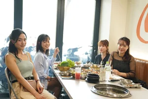 Discover Authentic Korean Culture and Culinary Delights in the Heart of Hanoi - image 7