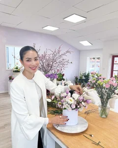 Pham Huong: From Beauty Queen to Sophisticated Business Entrepreneur - image 5