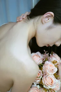 YiTuYu Art Language Vol.9861: Xiao Kun – Capturing Elegance (32P) - image 15