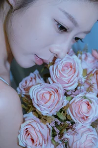 YiTuYu Art Language Vol.9861: Xiao Kun – Capturing Elegance (32P) - image 21