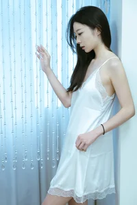 YiTuYu Art Language Vol.9861: Xiao Kun – Capturing Elegance (32P) - image 24