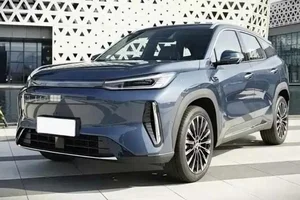 Geely Launches EX2 And EX5 EM-i SUVs Starting At 459 Million VND - image 6